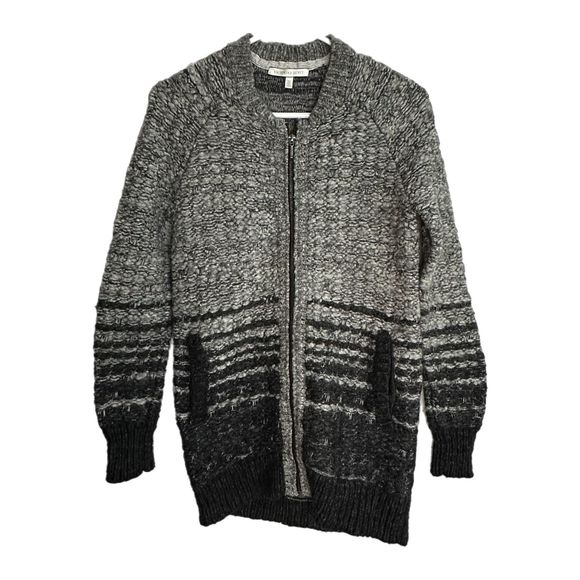 Victoria's Secret Dark & Light Gray Zip Up Cardigan, XS, Pre-owned - Picture 1 of 7